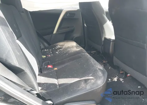 2013 Toyota Rav4 Xle z USA, uszkodzony, nr VIN 2T3RFREV5DW067807